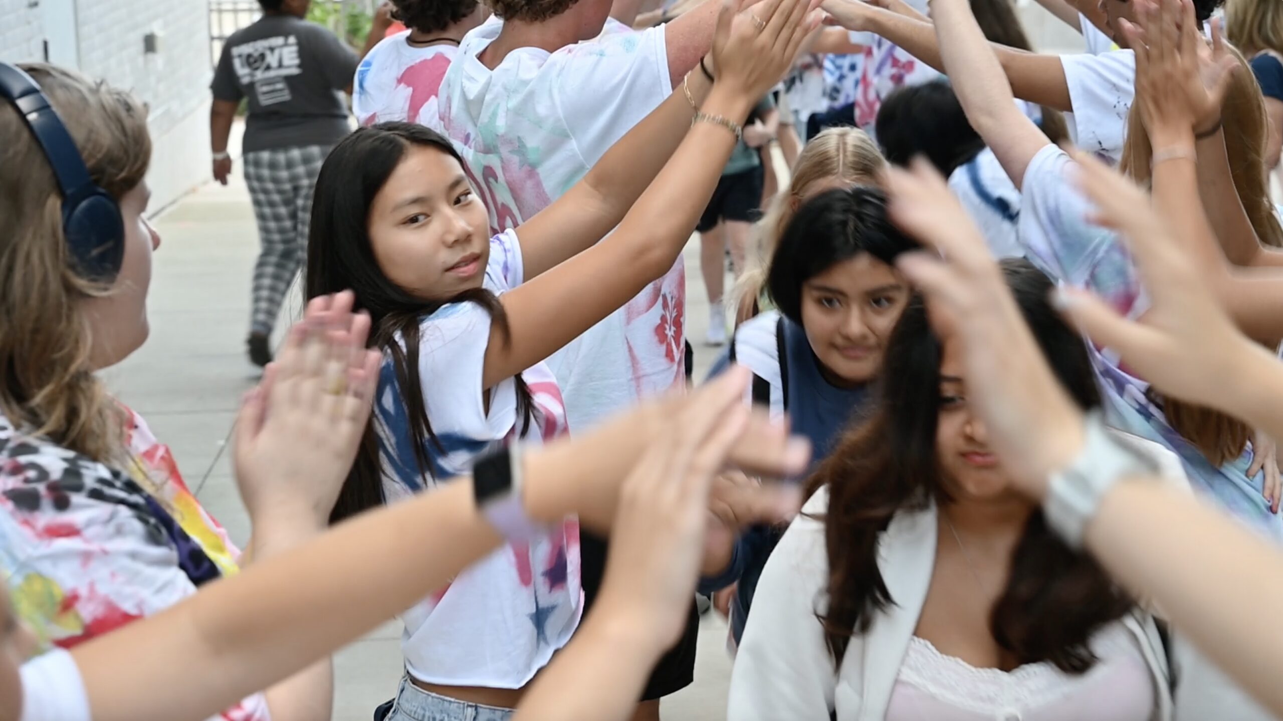 Students arriving to school on the first day