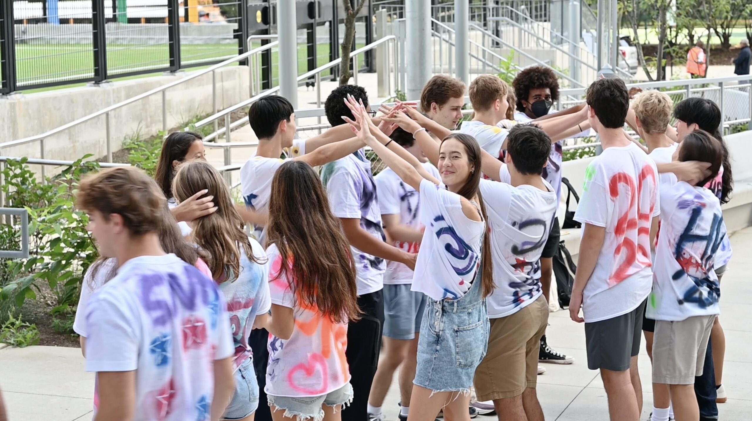 Students arriving to school on the first day