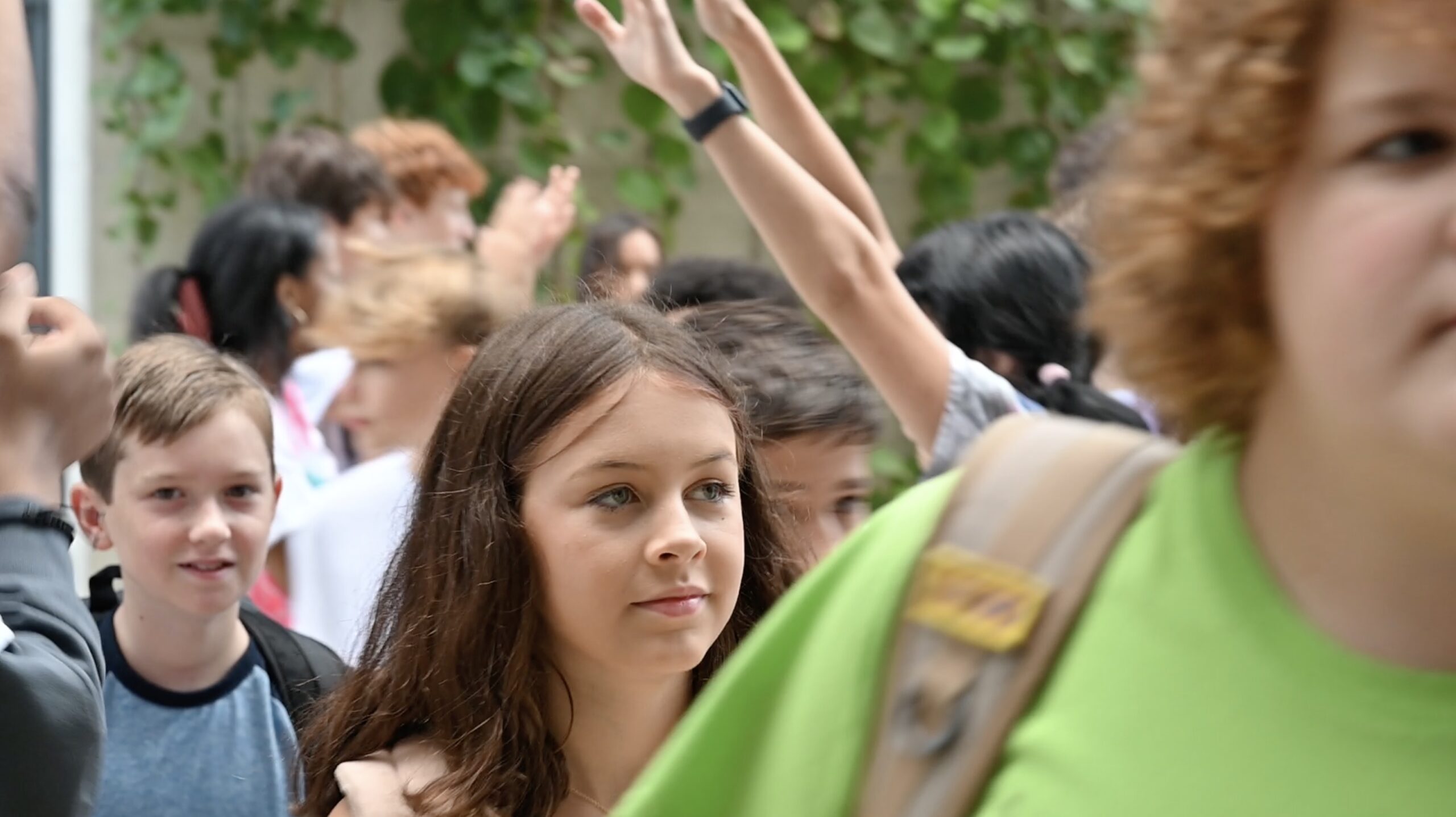 Students arriving to school on the first day