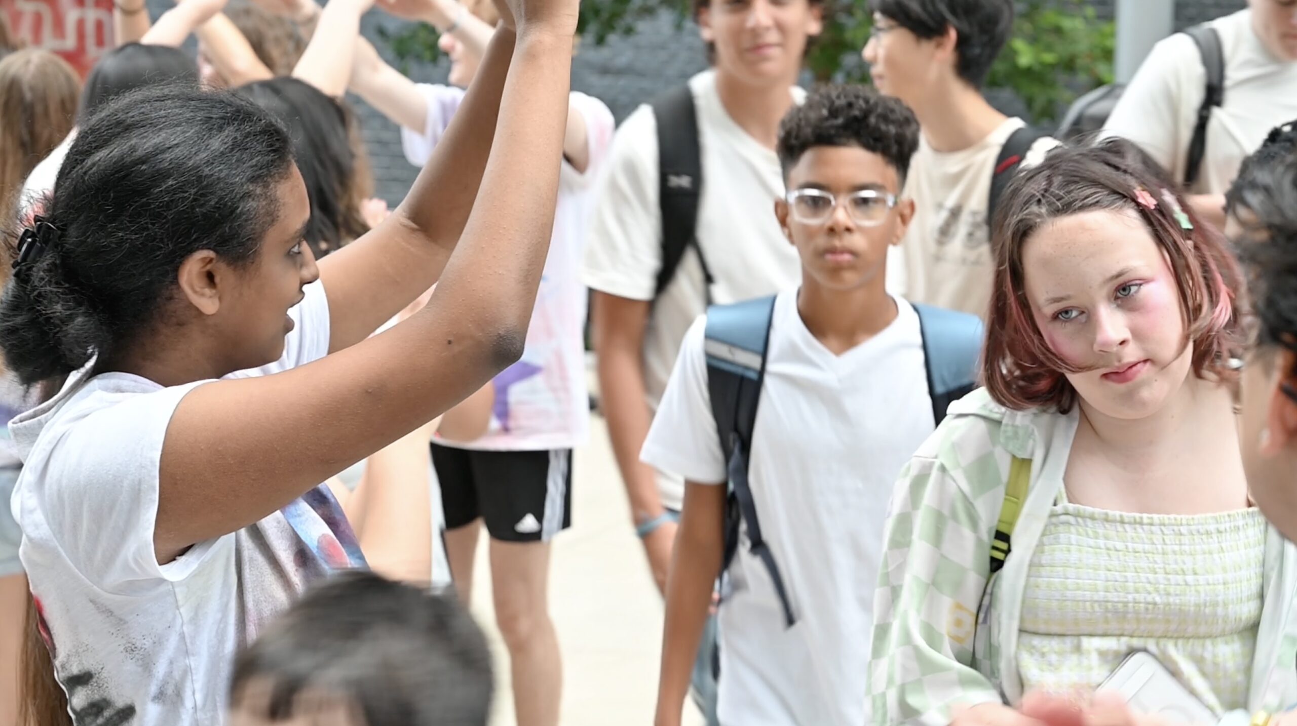 Students arriving to school on the first day