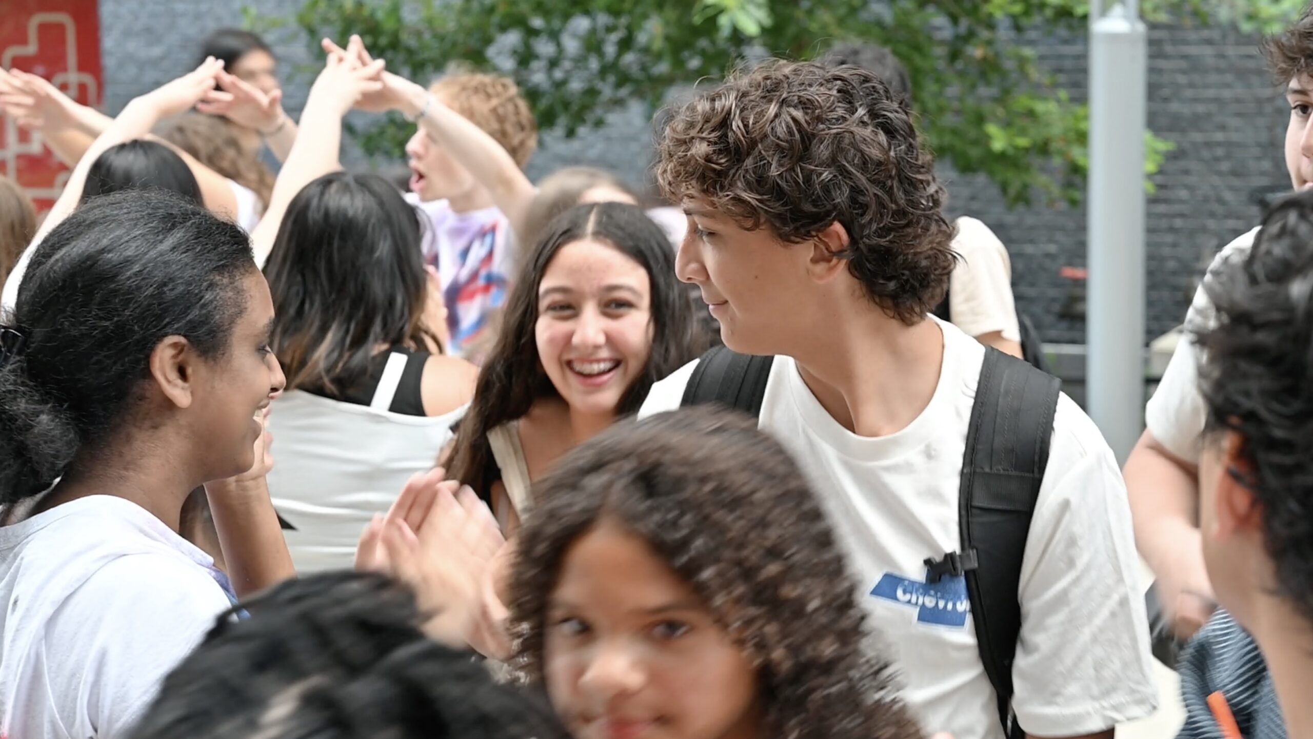 Students arriving to school on the first day