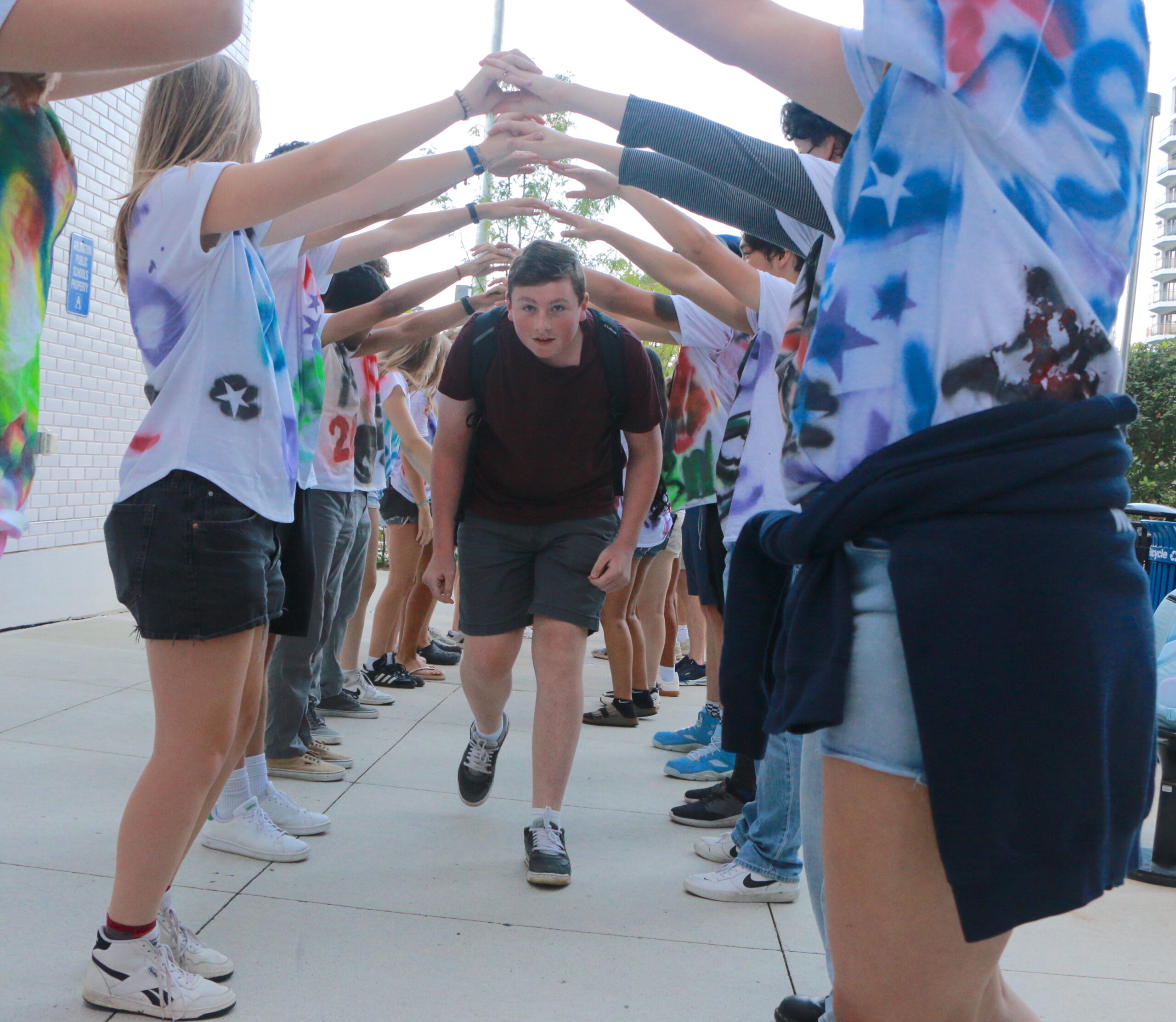 Students arriving to school on the first day